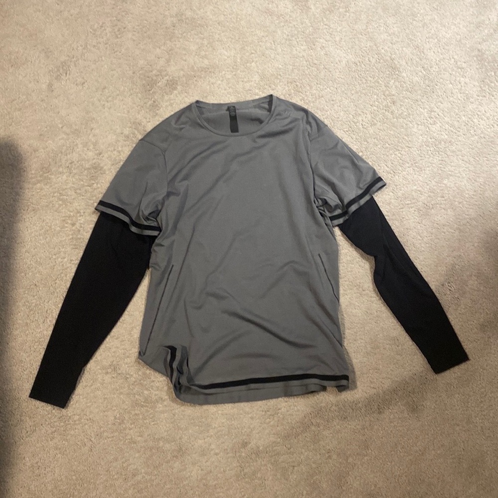 Lululemon Athletica Long Sleeve